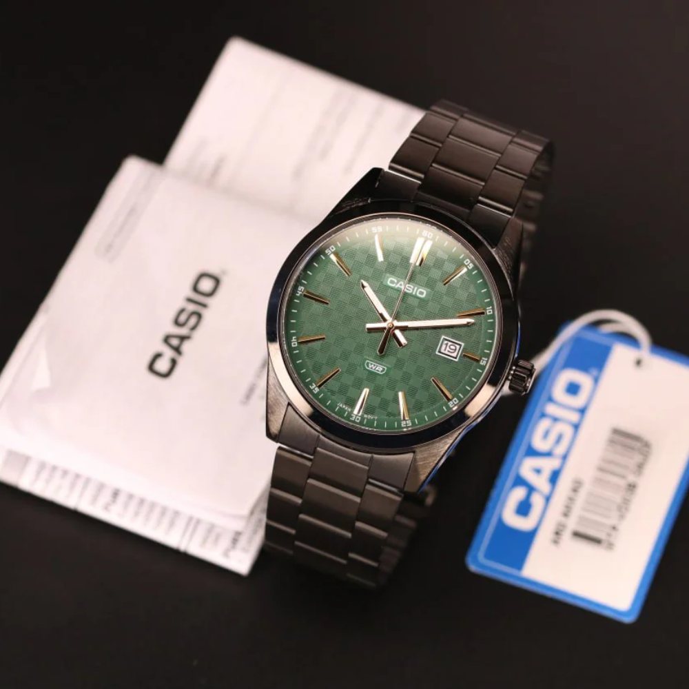 CASIO MTP-VD03B Series Standard Analog Men’s Watch – Black Stainless Steel Case & Band, Date Display, Quartz Movement, 50M Water Resistance, Mineral Glass – Men’s Modern Classic Watch