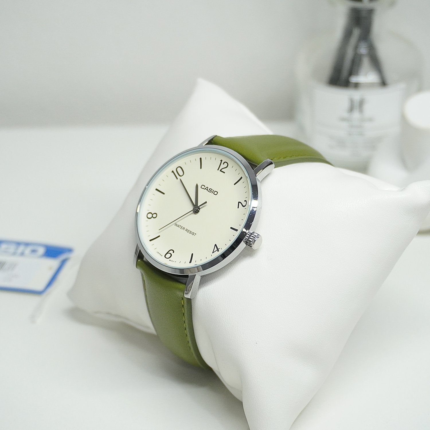 CASIO MTP-VT03L Series Men’s Analog Watch – Minimalist Design, Leather Strap, Slim Case, Water Resistant