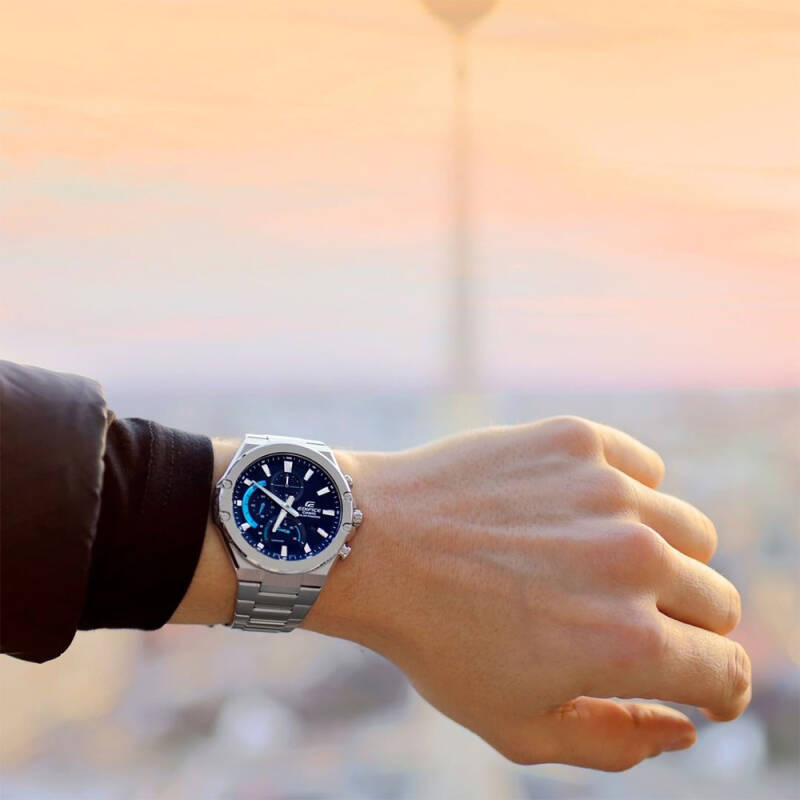 CASIO EDIFICE EFS-S560D-1A MODEL WATCHES - THE HAPPY BUY
