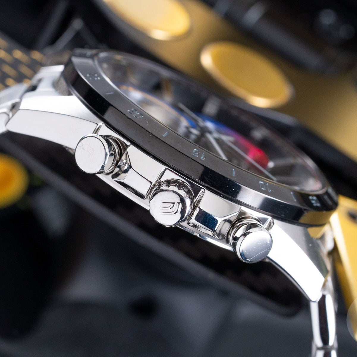 CASIO EDIFICE EFR-573HG-1A MODEL WATCHES - THE HAPPY BUY