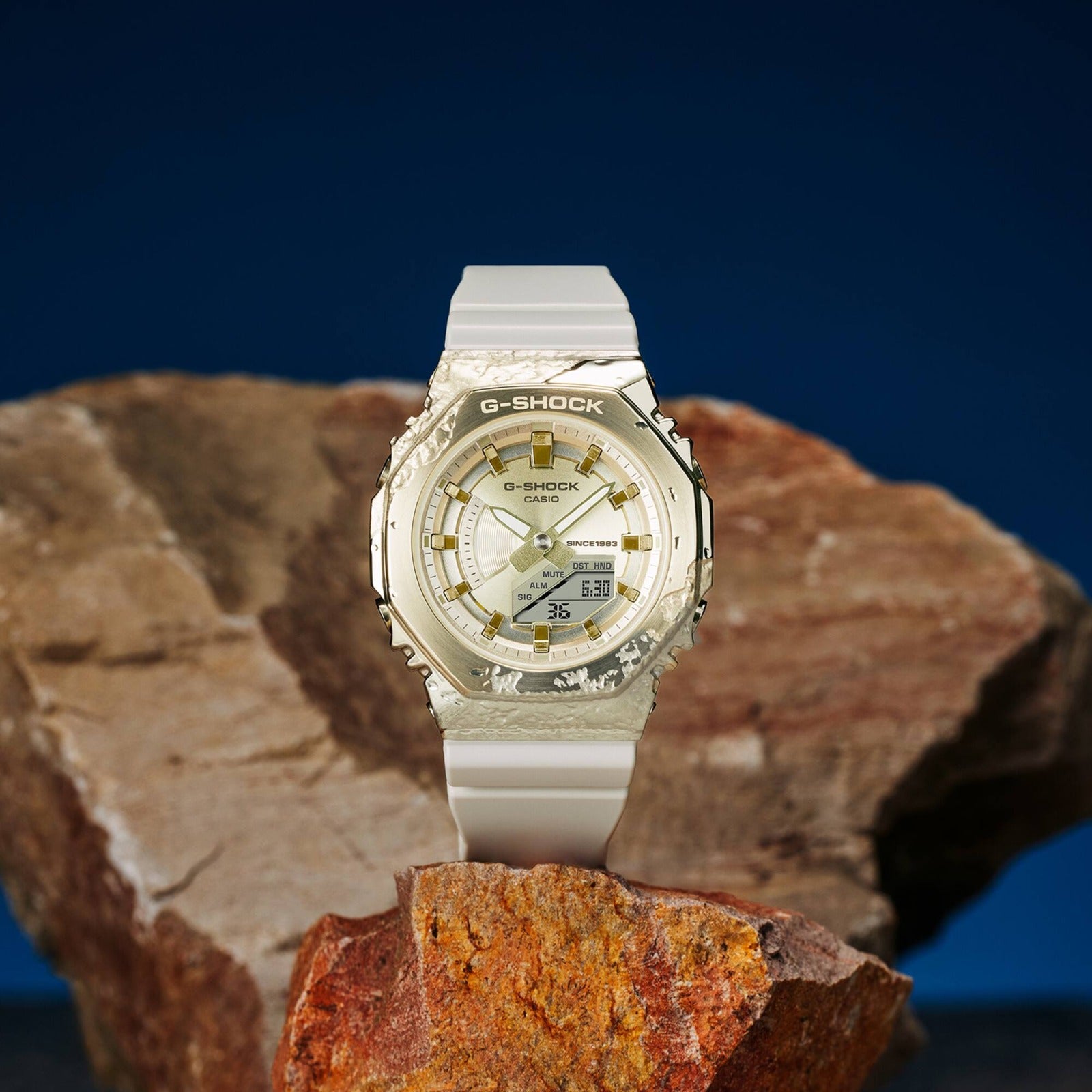 CASIO G-SHOCK GM-S2140GEM-9ADR MODEL WATCHES