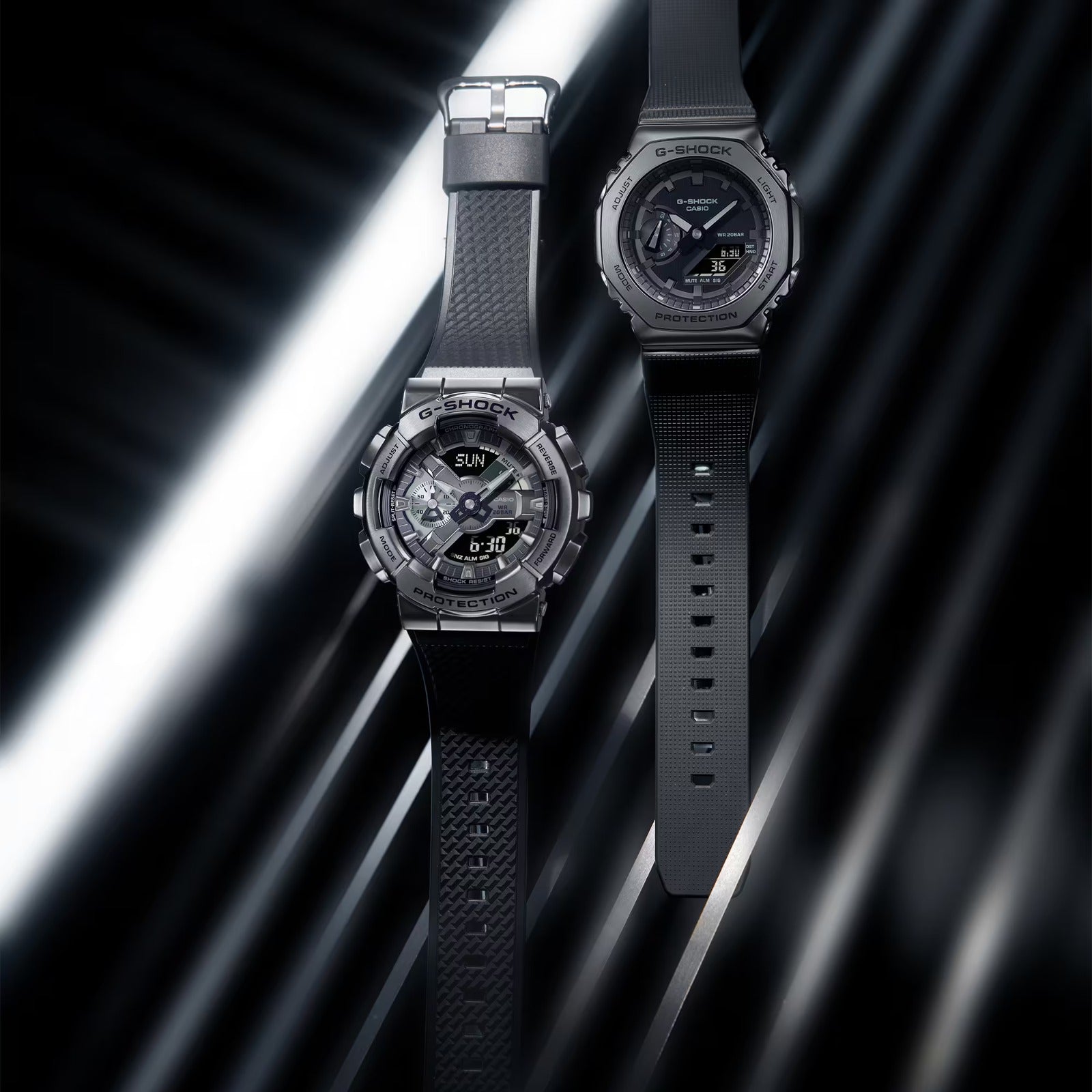 CASIO G-SHOCK GM-110BB-1A MODEL WATCHES