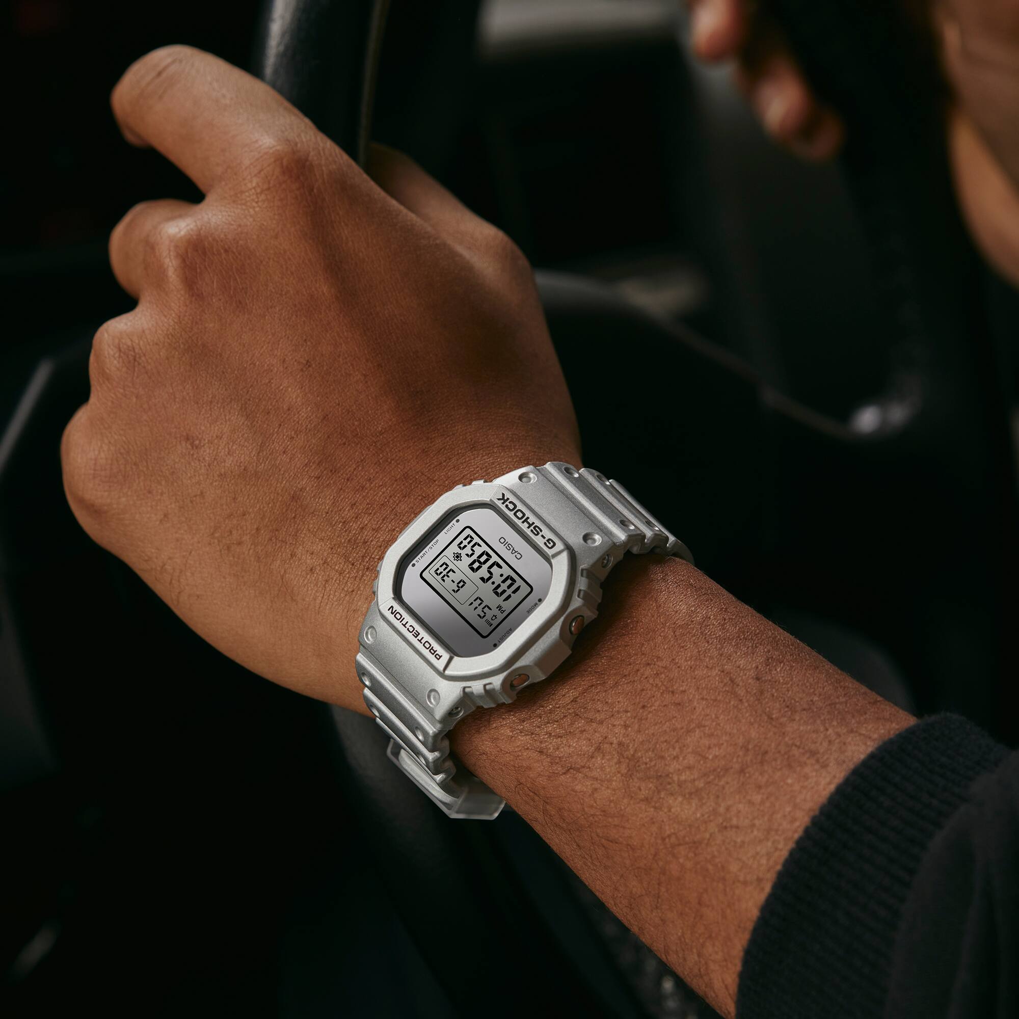 CASIO G-SHOCK DW-5600FF-8DR MODEL WATCHES - THE HAPPY BUY