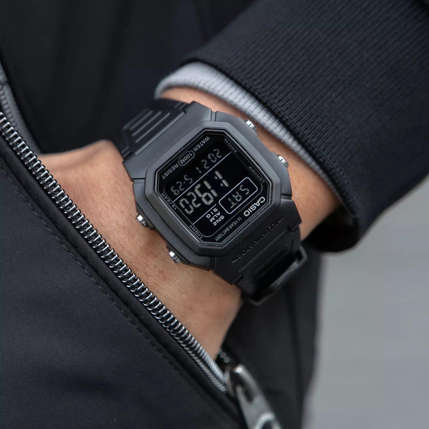 CASIO W-800H Series Standard Digital Watch – 10-Year Battery, Dual Time, LED Backlight, Stopwatch, Alarm, Calendar, 100M Water Resistance – Men’s Classic Sports Digital Watch