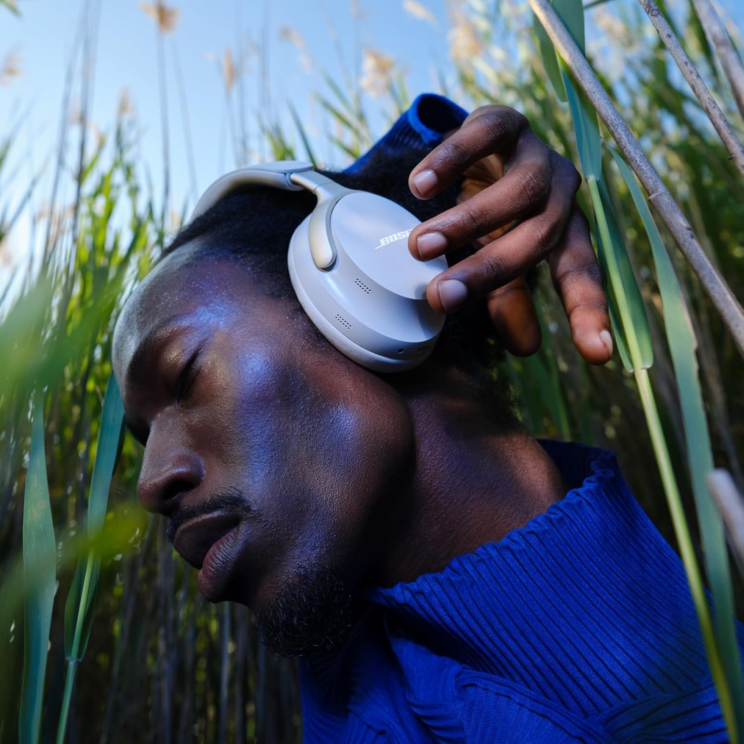 BOSE QUIETCOMFORT ULTRA WIRELESS NOISE CANCELLING HEADPHONES