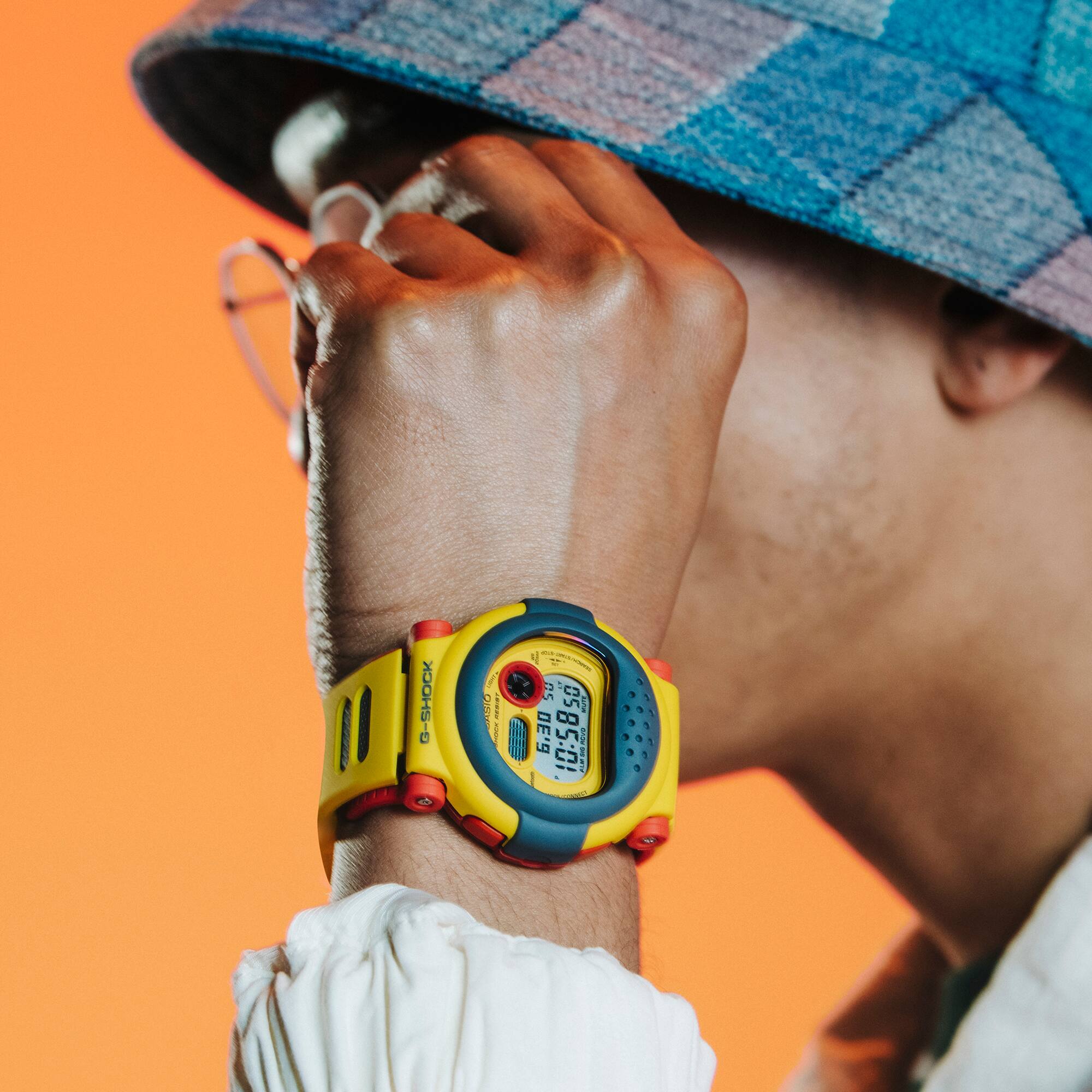 CASIO G-SHOCK G-B001MVE-9DR MODEL WATCHES