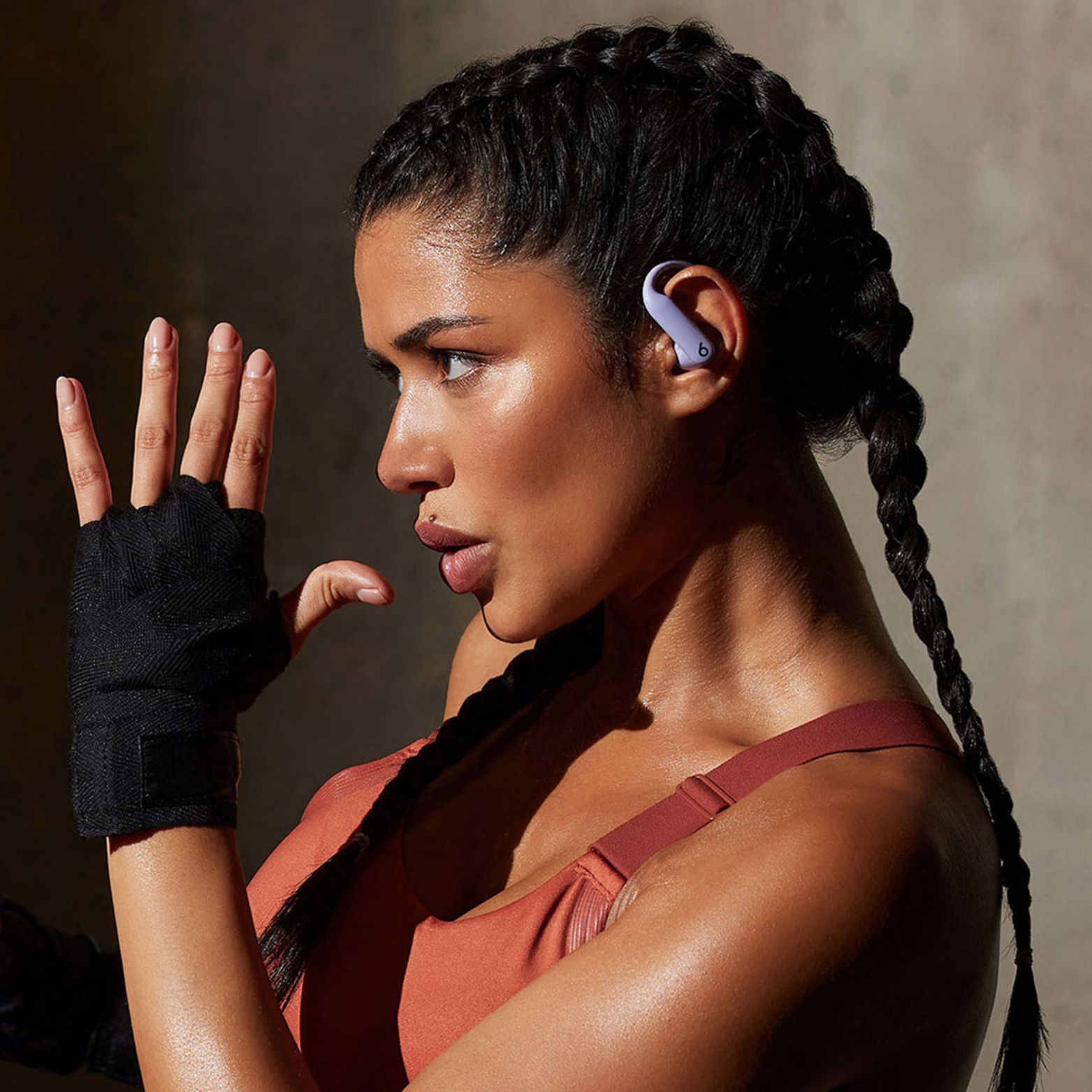 BEATS POWERBEATS PRO 2 HIGH PERFORMANCE EARBUDS