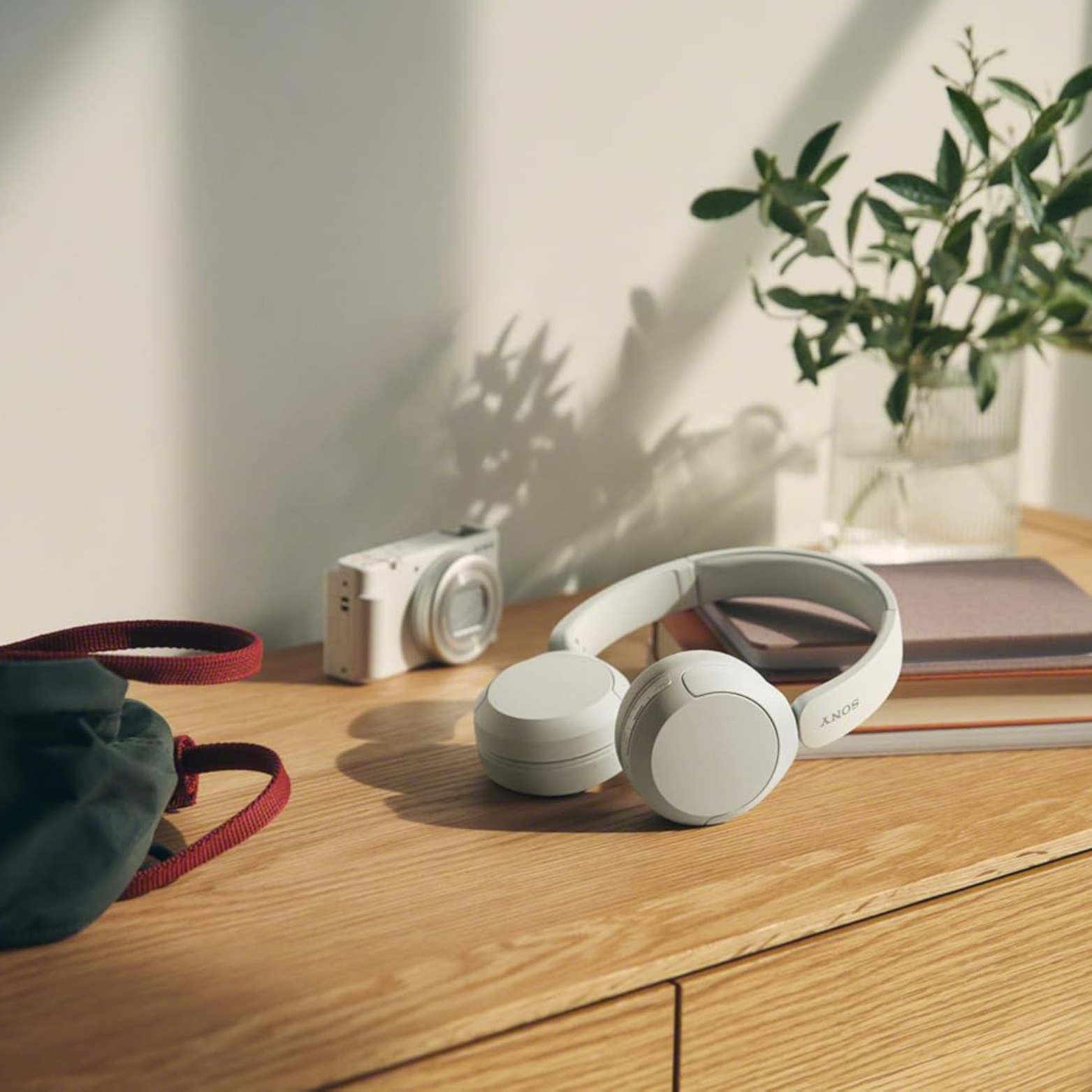SONY WH-CH520 HEADSETS